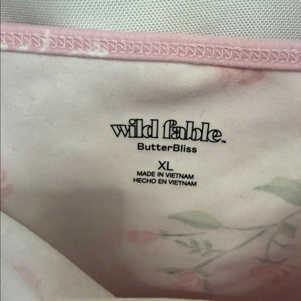 Wild Fable Pink Floral Romper - Picture 4 of 5